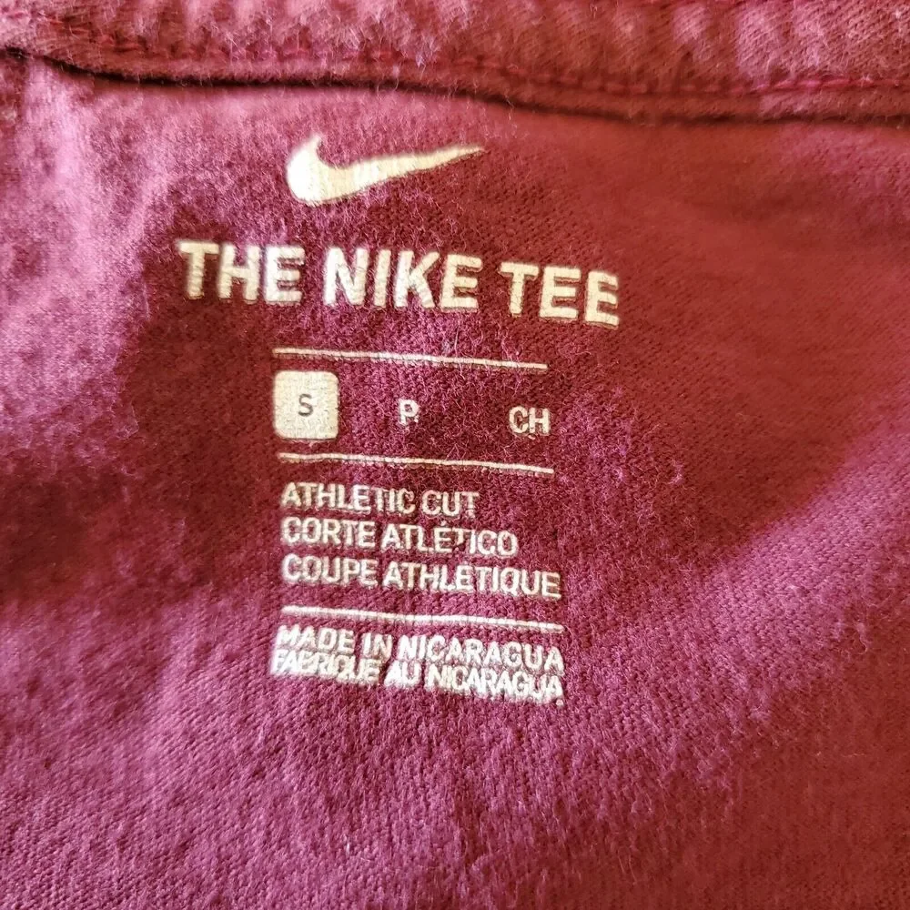Nike tee shirt